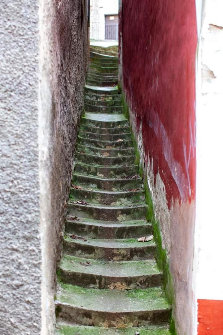Zabala, Entranable Y Autentica Casa De Pueblo En *